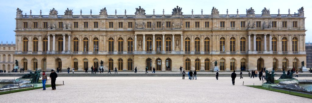 Château de Versailles, façade côté jardins : agence web à Versailles