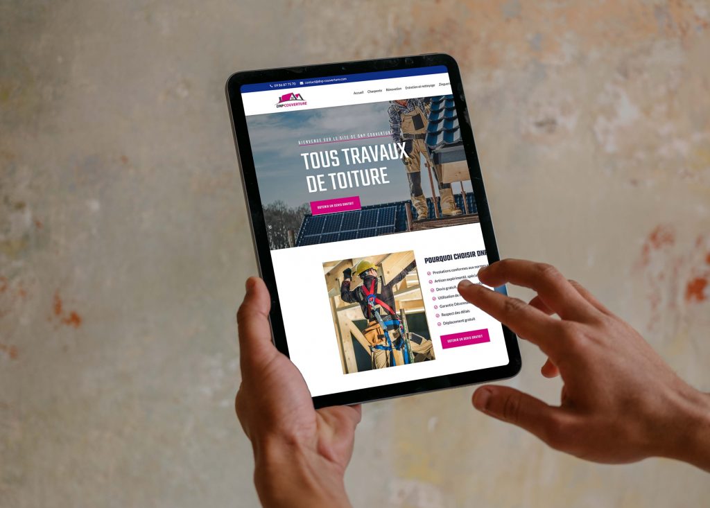 Free mockup of man pointing on iPad (Mockuuups Studio)